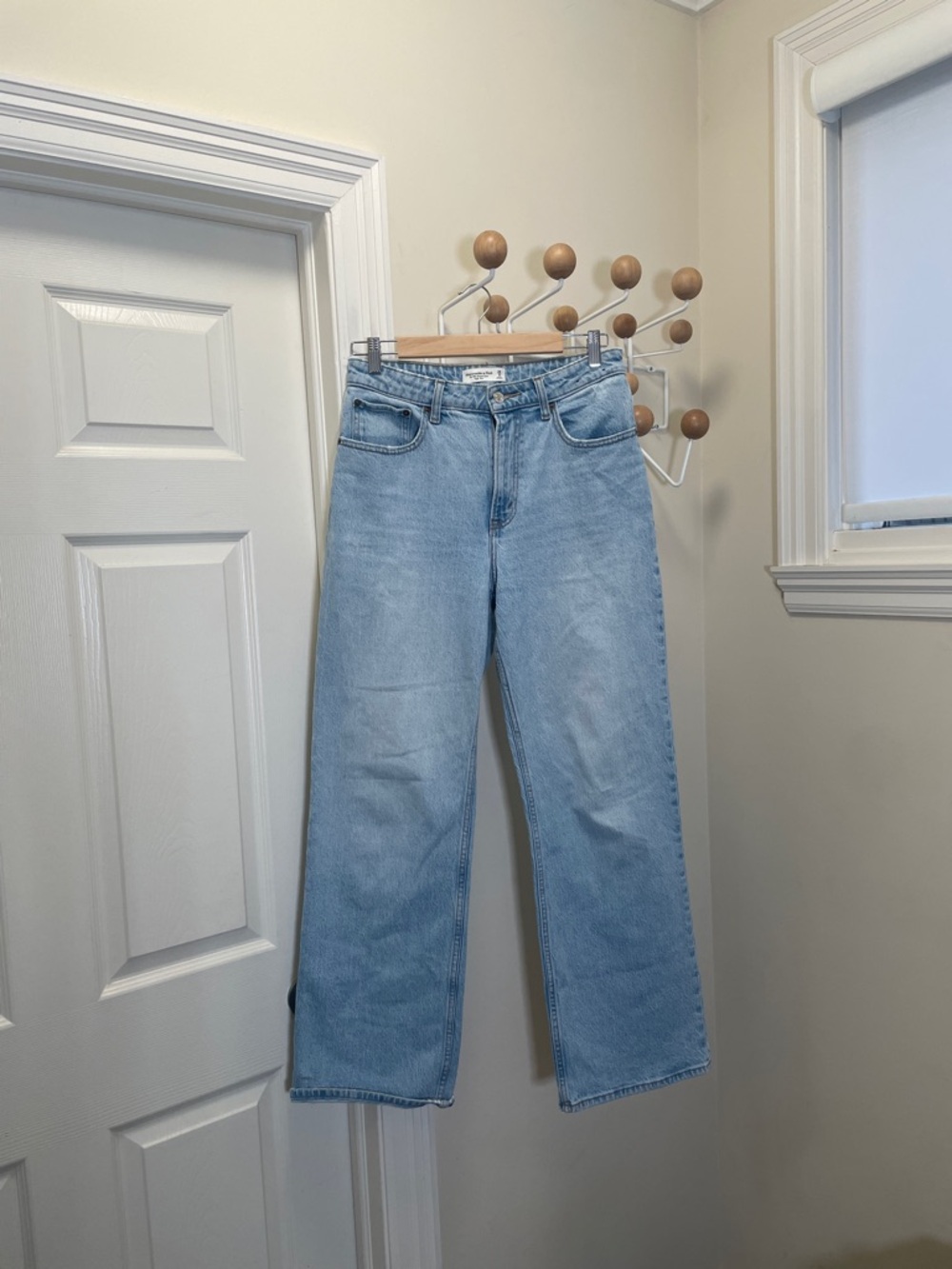 Abercrombie & Fitch - 90s Relaxed Jean High Rise Denim Jeans - Blue - 8